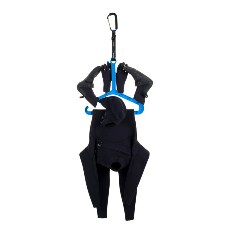 Surflogic Wetsuit Hanger Maxi Double System - Blue - Lifestyle Shot
