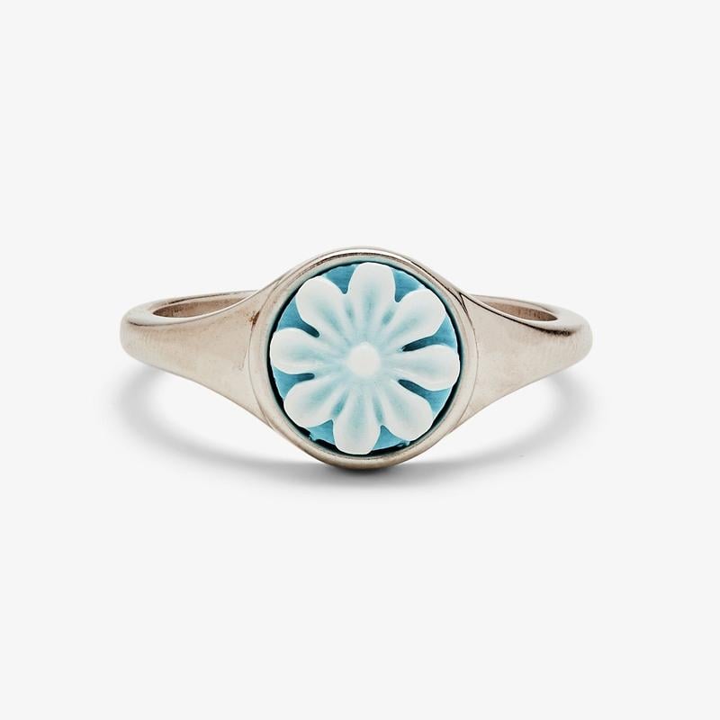 Pura Vida Cameo Ring in Silver - Full View