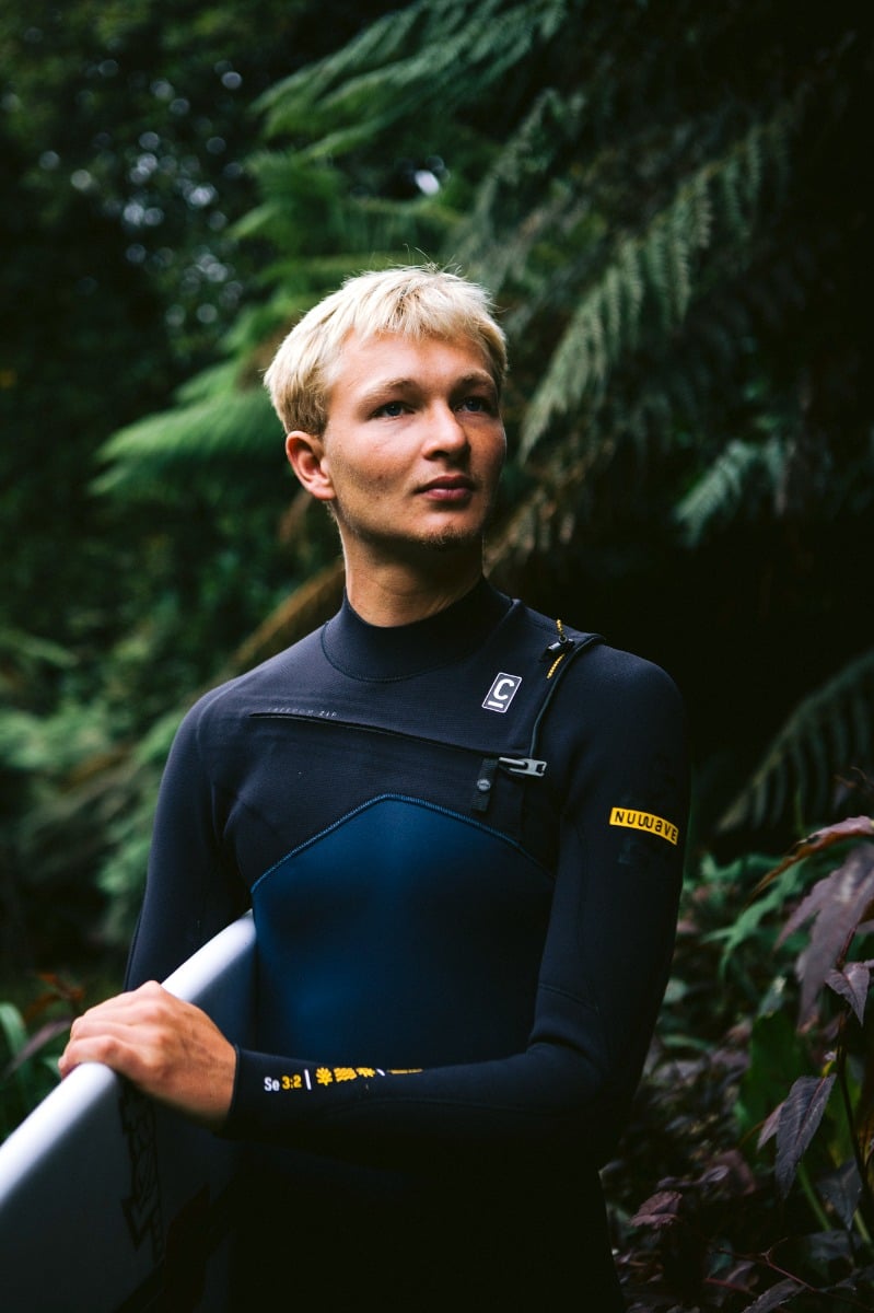 C-Skins NuWave Session 4/3mm Men's GBS Chest Zip Wetsuit 2025 - Black / Bluestone X / Saffron