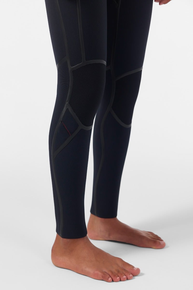 O'Neill Womens Hyperfreak Fire 5/4+mm Chest Zip Winter Wetsuit 2026 - Black