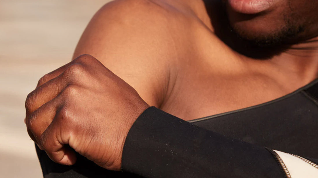 how to put on a wetsuit