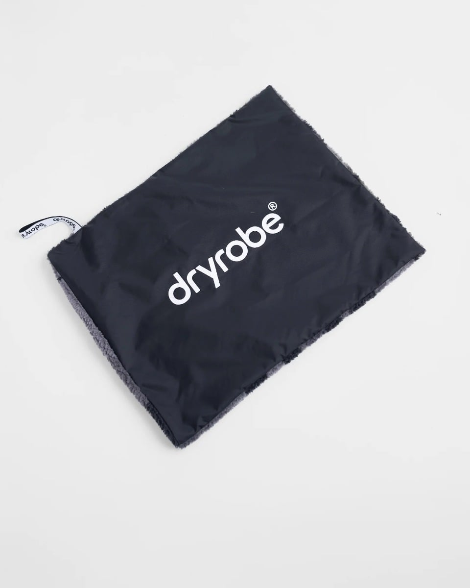 Dryrobe Cushion Cover - Black Camo
