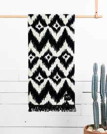 Slowtide 'Escher' 100% Cotton Velour Towel