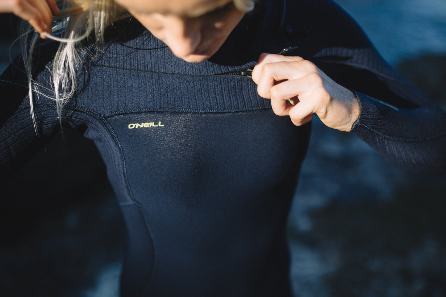 O'Neill Hyperfreak 5/4+mm Chest Zip Women's Wetsuit 2025 - Black