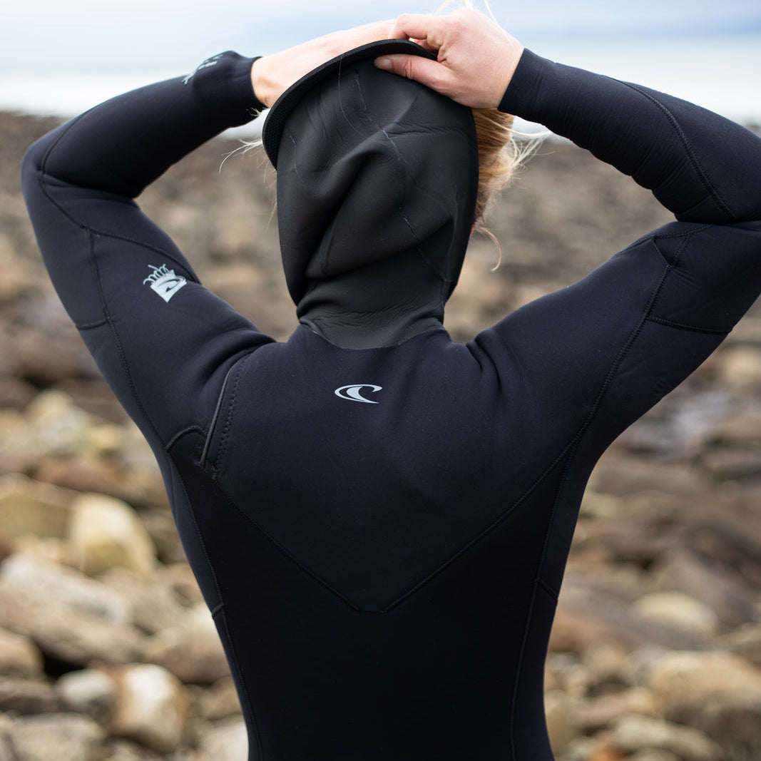 O'Neill Womens Epic 6/4mm Chest Zip Hooded Winter Wetsuit 2026 - Black