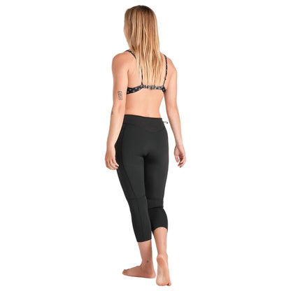 C-Skins NuWave Solace Lite 1.5mm Womens FL 3/4 Wetsuit Leggings - Black/White