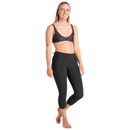 C-Skins NuWave Solace Lite 1.5mm Womens FL 3/4 Wetsuit Leggings - Black/White