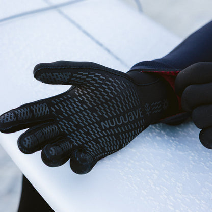 C-Skins NuWave 3mm Adult Gloves - Black