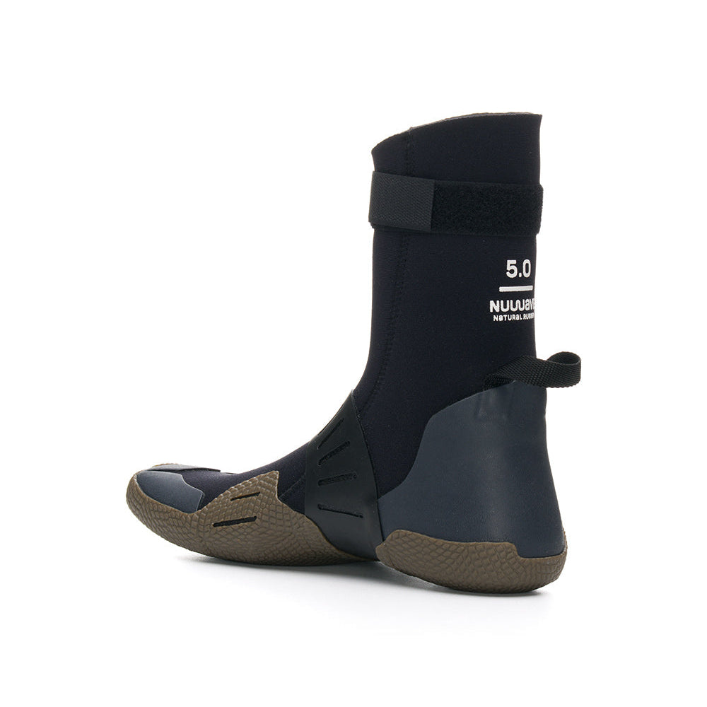 C-Skins NuWave 5mm Adult Round Toe Boots - Black / Charcoal