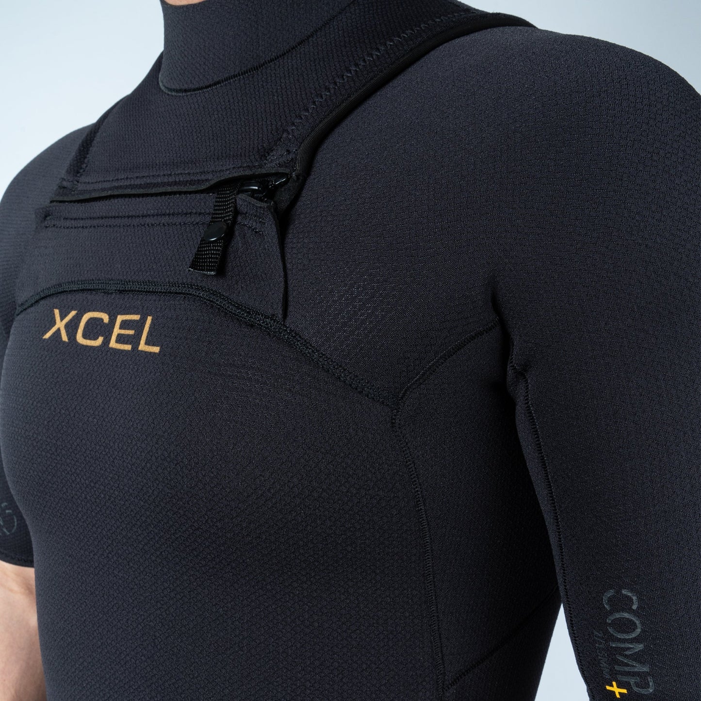 Xcel Comp+ Mens Chest Zip 2/1.5mm Shorty Wetsuit - Black