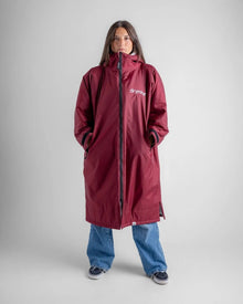 Dryrobe Advance Long Sleeve Changing Robe in Burgundy / Silver Grey