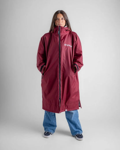 Dryrobe Advance Long Sleeve Changing Robe in Burgundy / Silver Grey