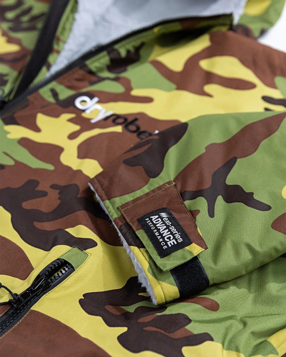 Dryrobe Advance Long Sleeve Changing Robe - Camo / Grey