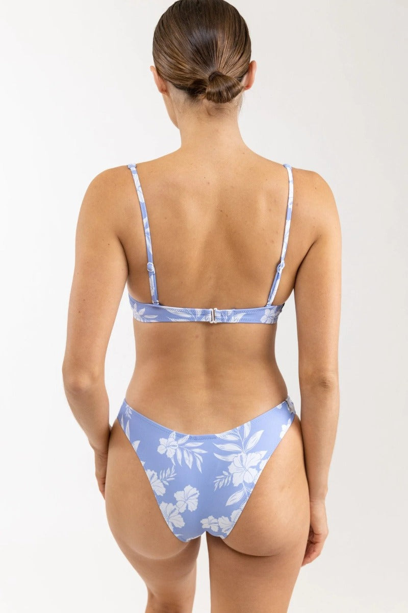 Rhythm Women's Leila Underwire Bikini Top - Whisper Blue