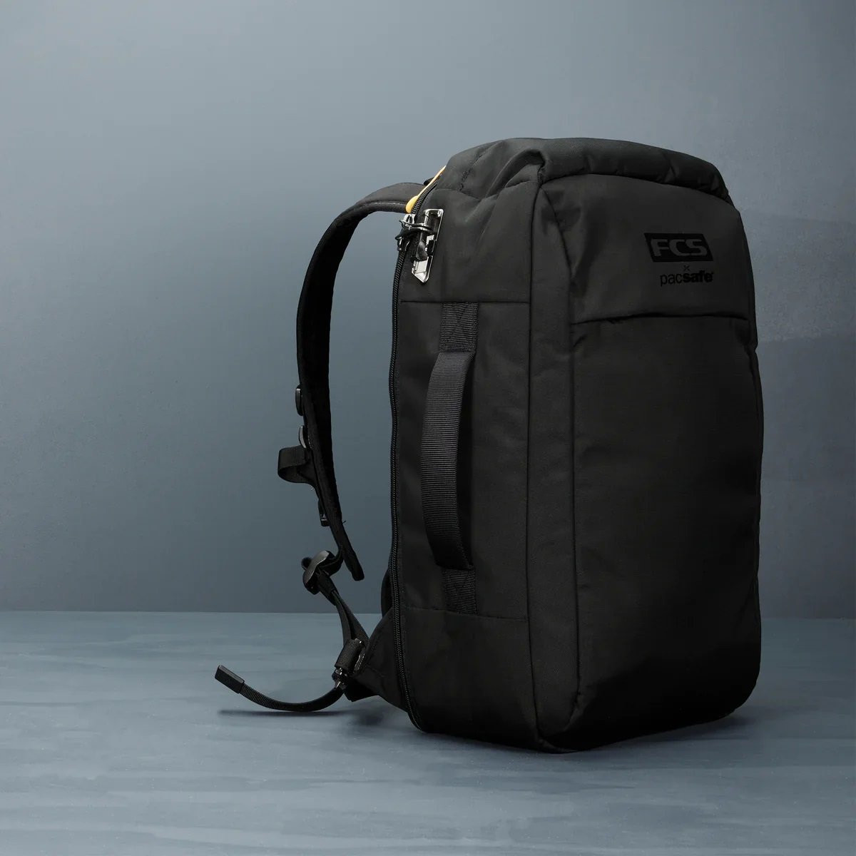 FCS x PacSafe Day Mission 28L Backpack - Black