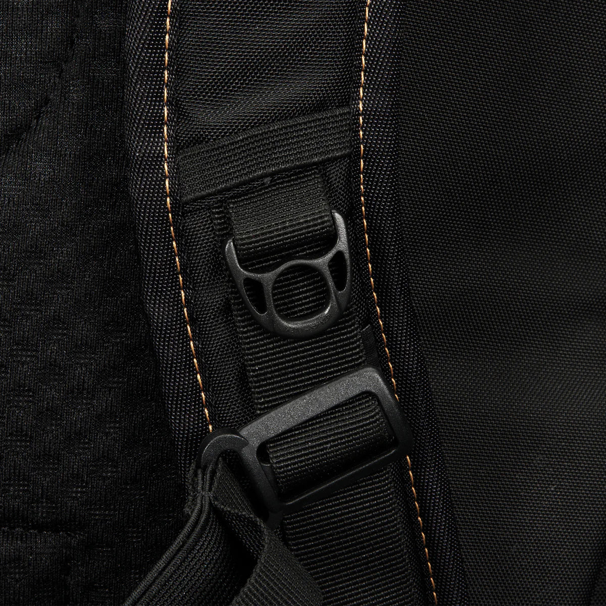 FCS x PacSafe Day Mission 28L Backpack - Black