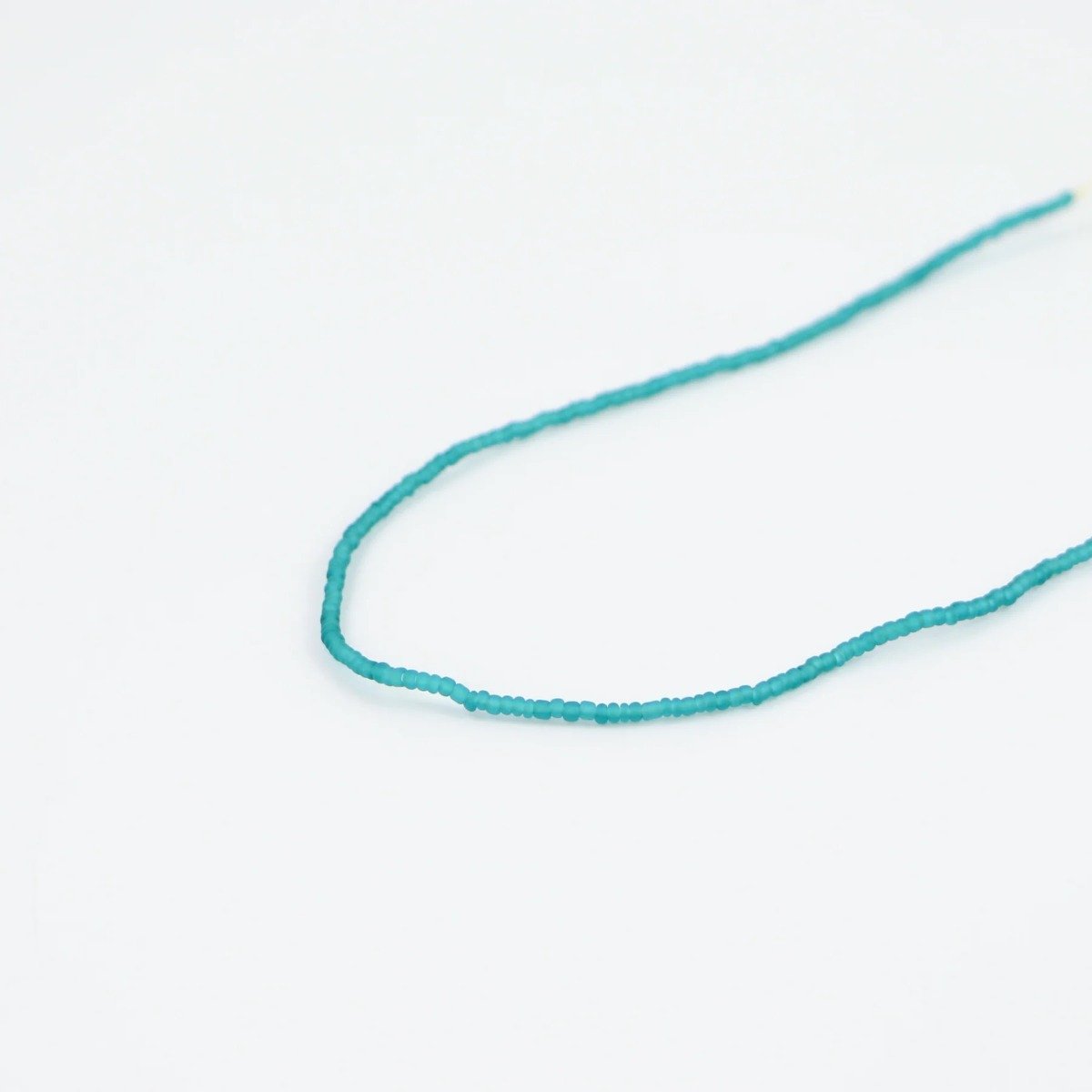 Pineapple Island Ka'anapali Frosted Glass Beaded Necklace - Blue