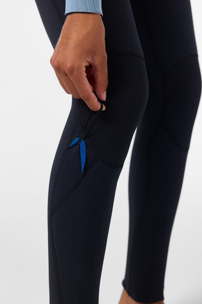 O'Neill Womens Hyperfreak 5/4+mm Chest Zip Winter Wetsuit 2026 - Black / Faded Denim