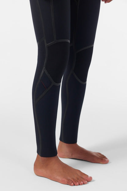 O'Neill Womens Hyperfreak Fire 5/4+mm Chest Zip Winter Wetsuit 2026 - Black