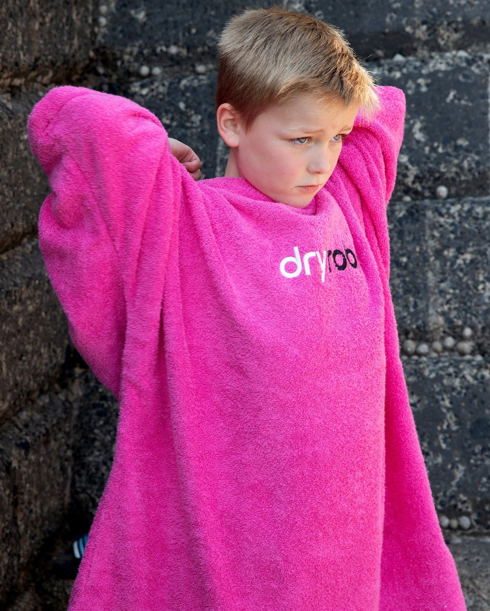 Dryrobe Kids Organic Cotton Short Sleeve Towel Robe - Pink - Age 10-13