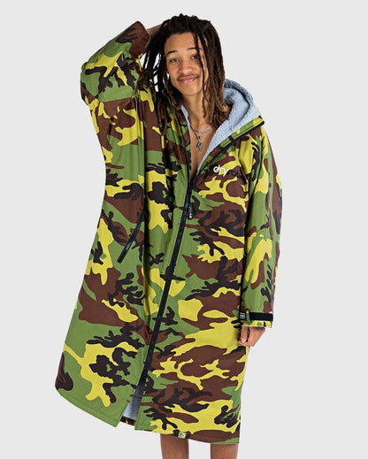 Dryrobe Advance Long Sleeve Changing Robe - Camo / Grey