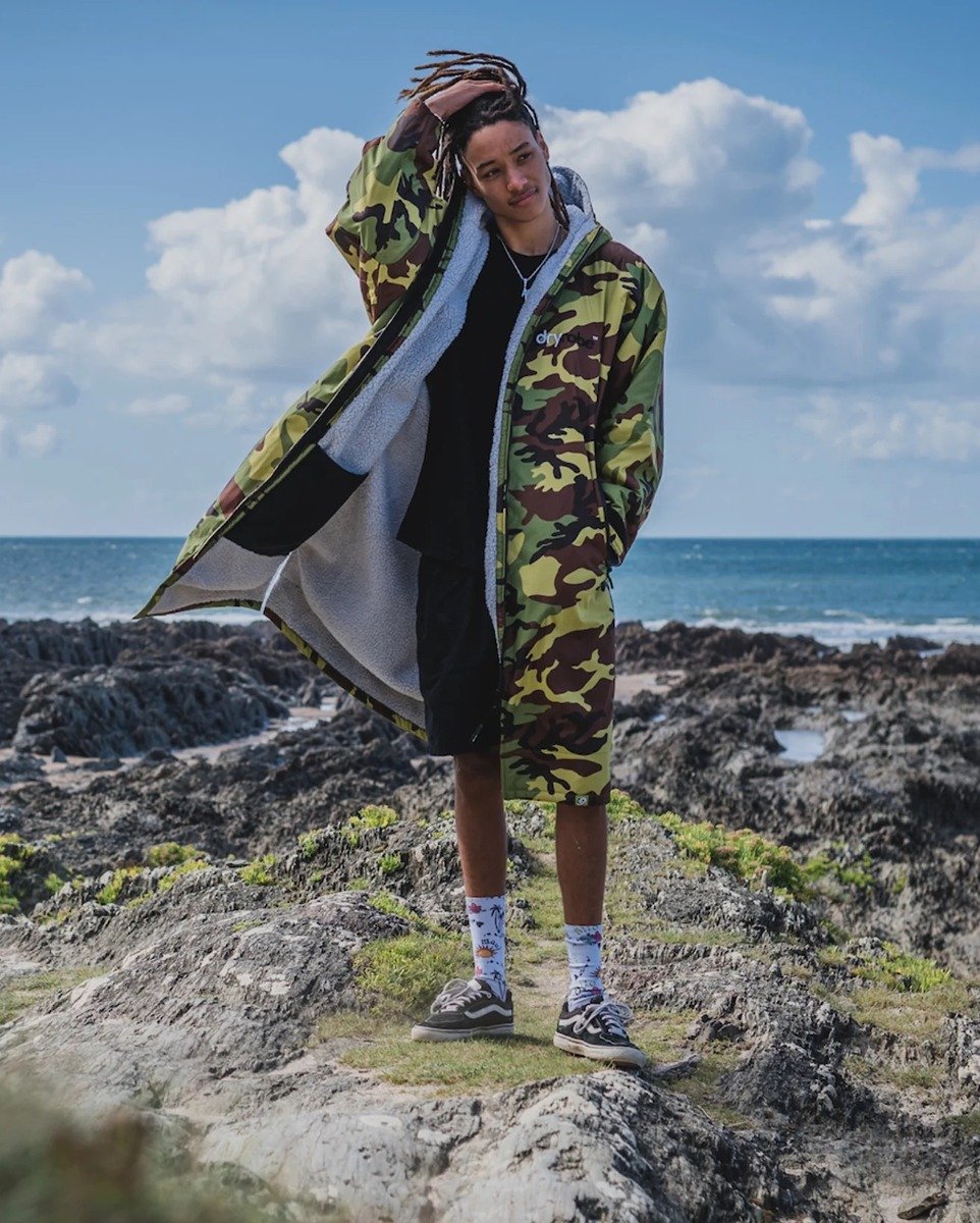 Dryrobe Advance Long Sleeve Changing Robe - Camo / Grey