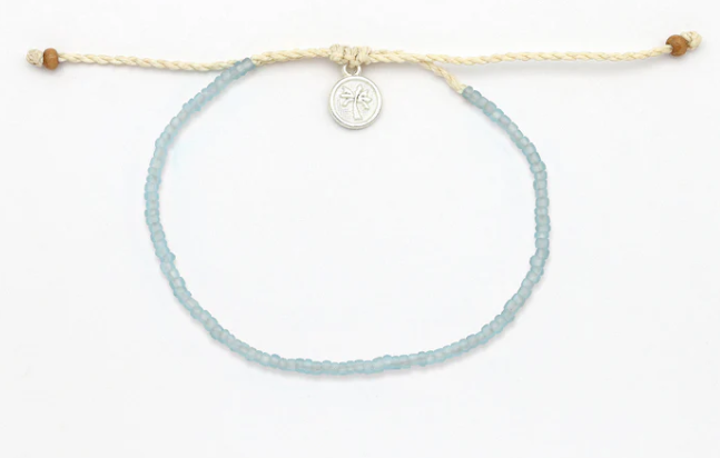 Pineapple Island Ka'anapali Frosted Glass Beaded Bracelet - Light Blue
