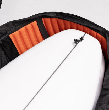 Ocean & Earth Apex Fish 4 Board Travel Bag - Black