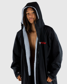 Dryrobe Advance Adult Long Sleeve Changing Robe - Black / Grey