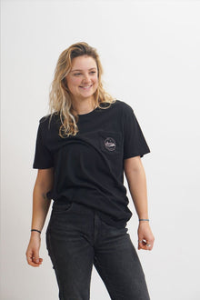 Sorted Surf Shop Unisex Classic Pocket T-Shirt - Black