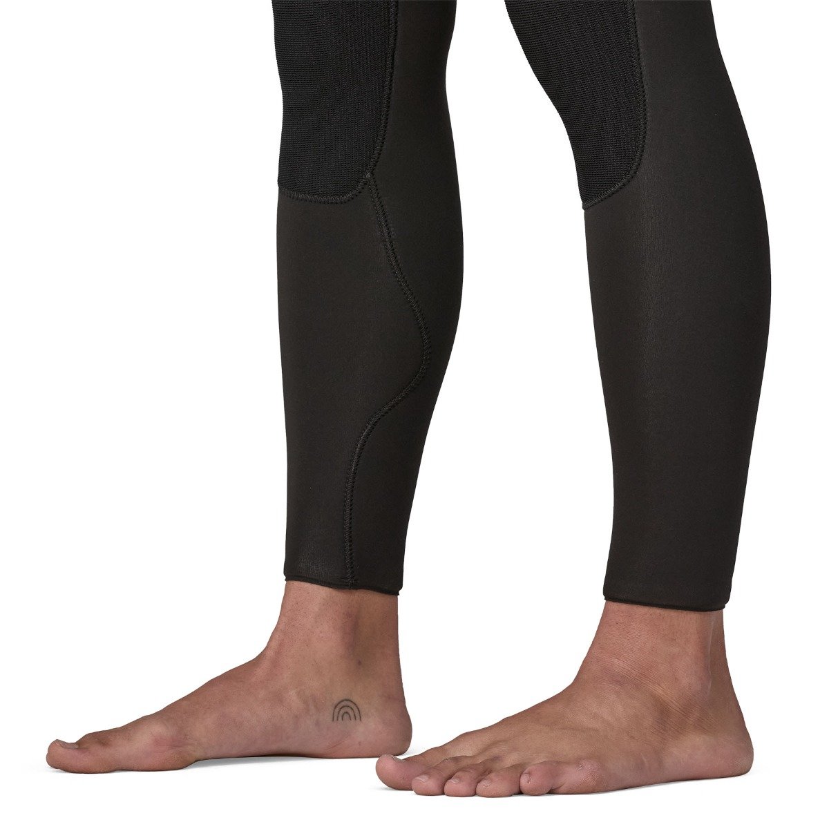 Patagonia Women's R3 Regulator 4.5/3.5mm Chest Zip Wetsuit - Black