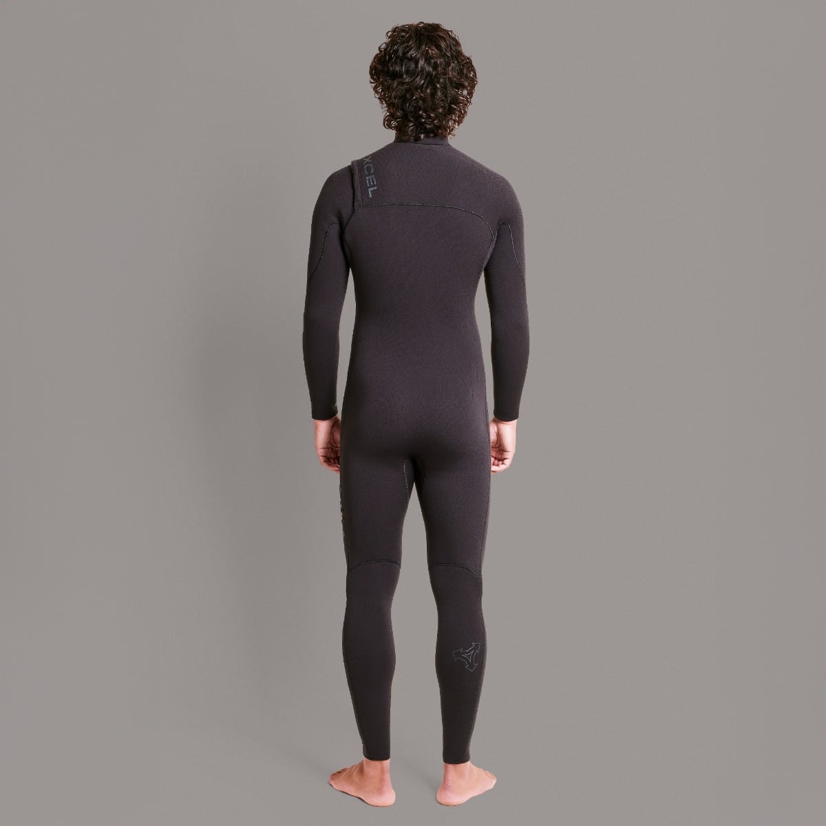 Xcel Comp + 3/2mm Mens Chest Zip Summer Wetsuit 2026 - Black